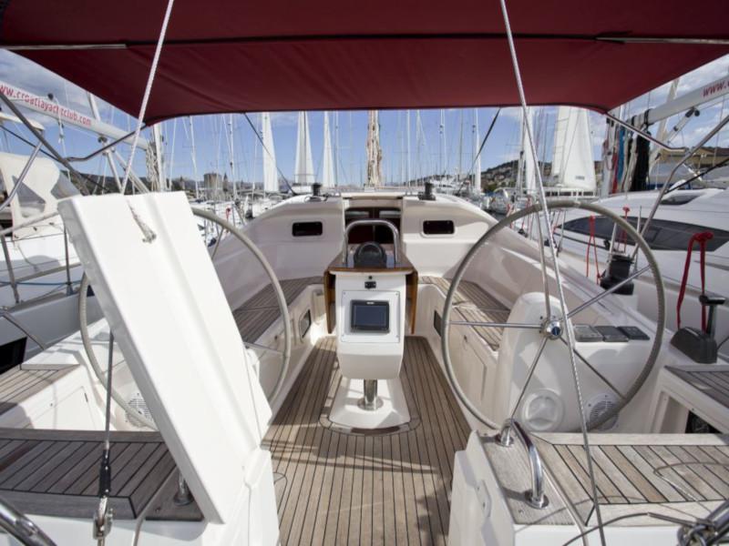 Book yachts online - sailboat - Elan 434 Impression - Didi - rent