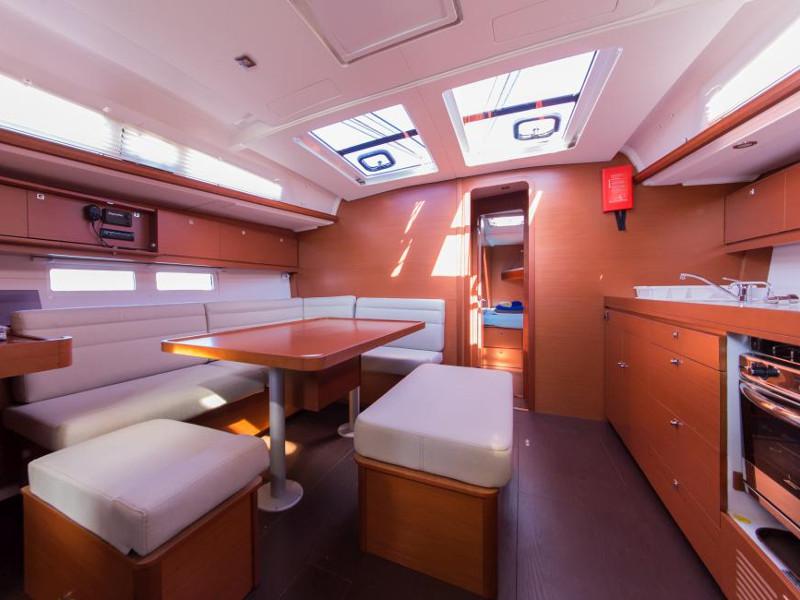 Book yachts online - sailboat - Dufour 460 Grand Large - Erasmus - rent