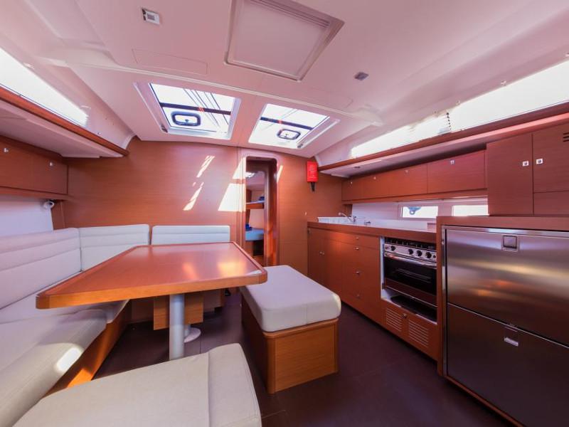 Book yachts online - sailboat - Dufour 460 Grand Large - Erasmus - rent