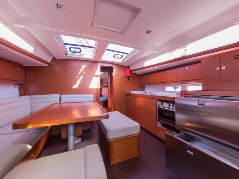 Book yachts online - sailboat - Dufour 460 Grand Large - Erasmus - rent