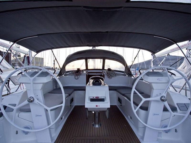 Book yachts online - sailboat - Bavaria Cruiser 46 (9) - Grey Sky - rent