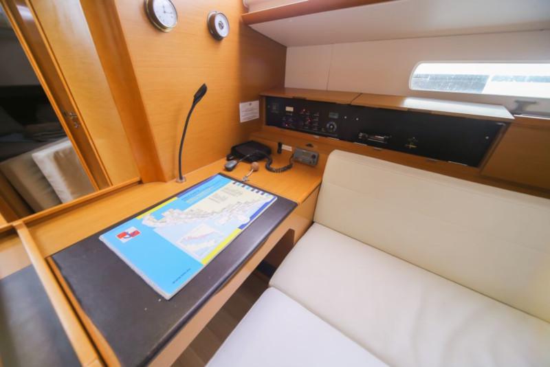 Book yachts online - sailboat - Sun Odyssey 509 - Pomone - 15 - rent