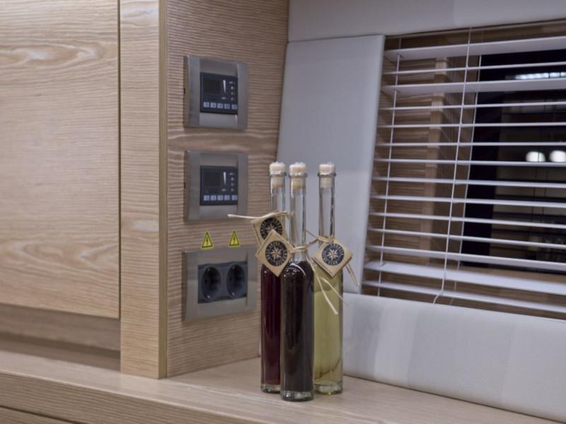 Book yachts online - sailboat - Hanse 588 - White Pearl - rent