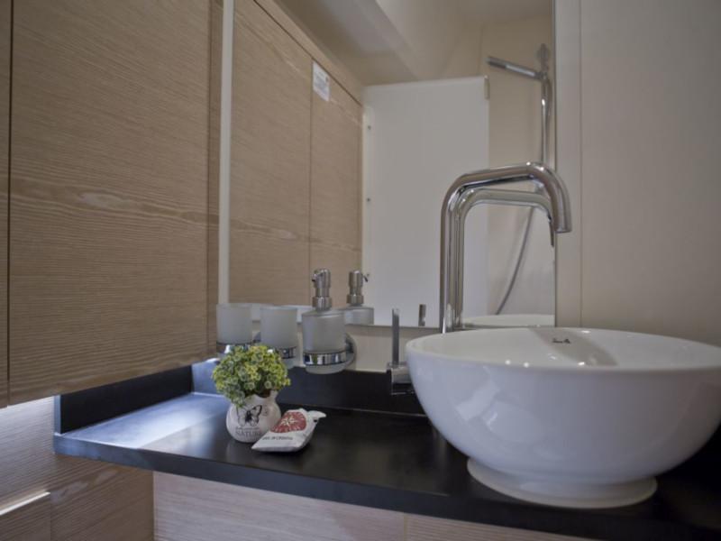 Book yachts online - sailboat - Hanse 588 - White Pearl - rent