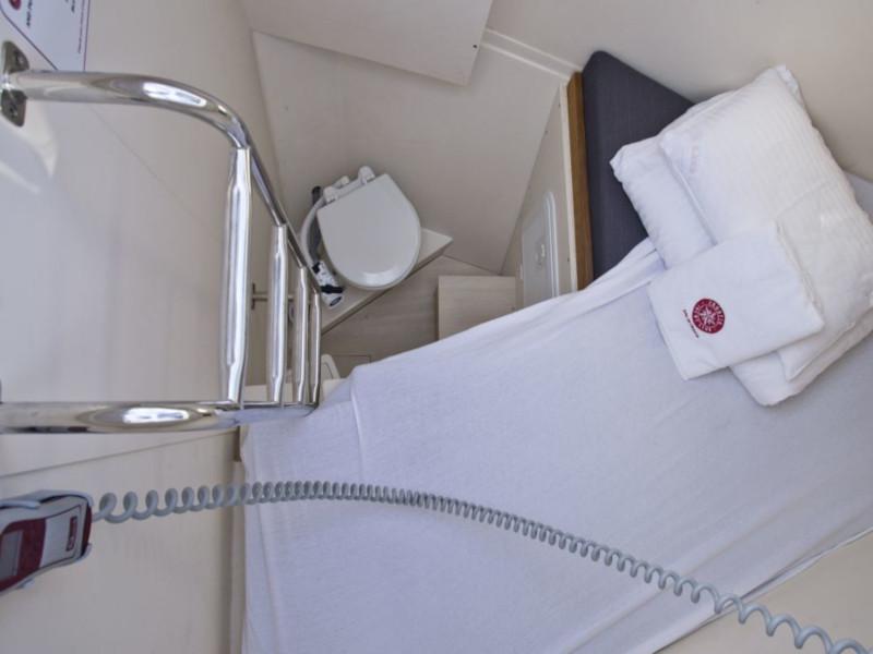 Book yachts online - sailboat - Hanse 588 - White Pearl - rent