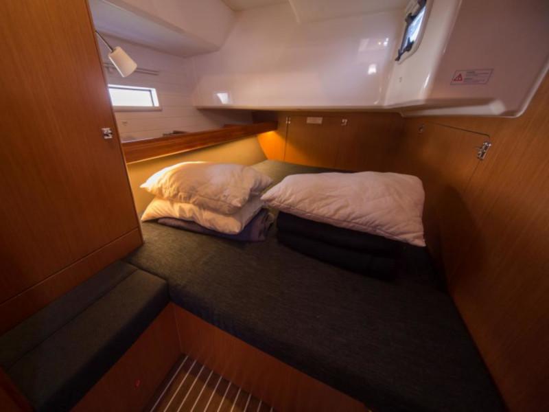 Book yachts online - sailboat - Bavaria Cruiser 46 - Chimenti - rent