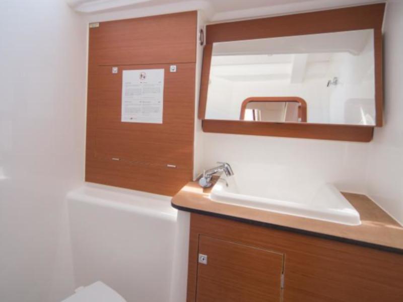 Book yachts online - sailboat - Dufour 460 Grand Large - Boece - rent