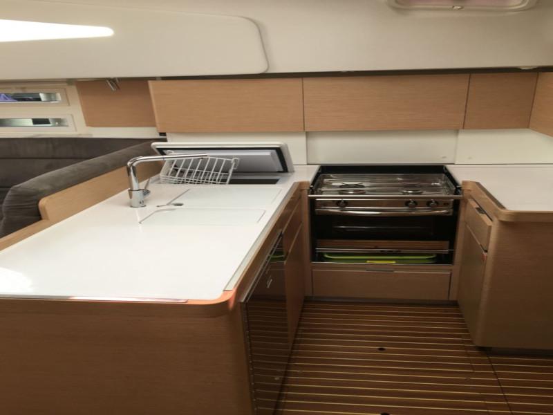 Book yachts online - sailboat - Elan Impression 50 (2) - Party Breaker - rent