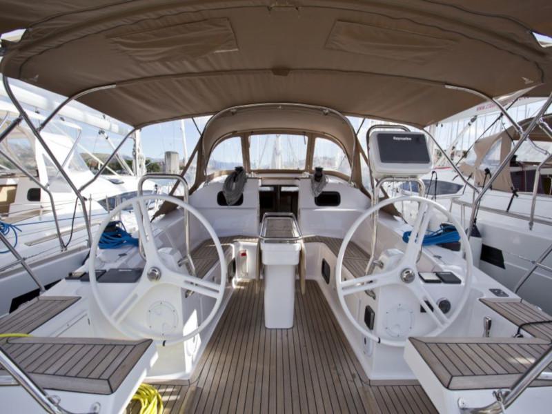 Book yachts online - sailboat - Elan Impression 45 - Six Friends - rent