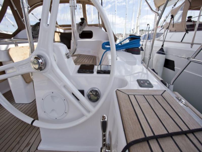 Book yachts online - sailboat - Elan Impression 45 - Six Friends - rent