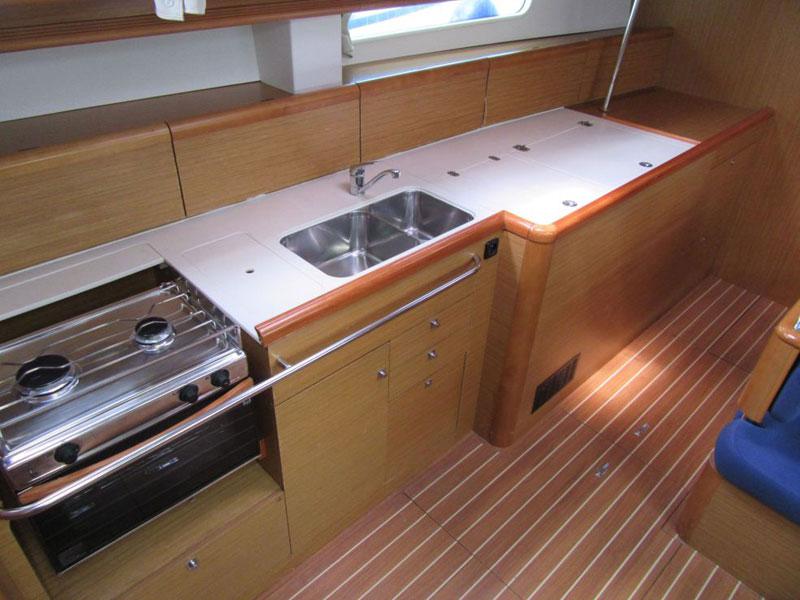 Book yachts online - sailboat - Dufour 500 Grand Large - Djamileh - rent