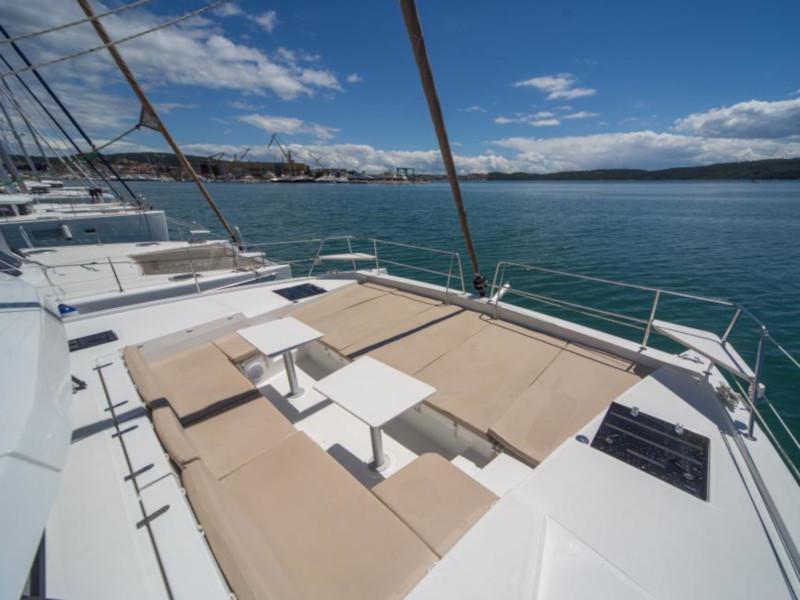 Book yachts online - catamaran - Bali 4.3 - Nougaro - rent