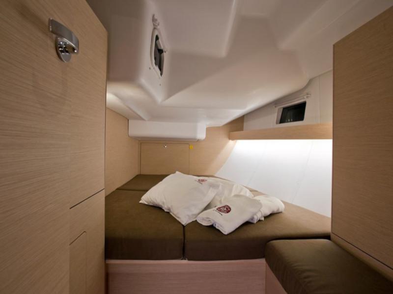 Book yachts online - sailboat - Elan Impression 45 - Maui - rent