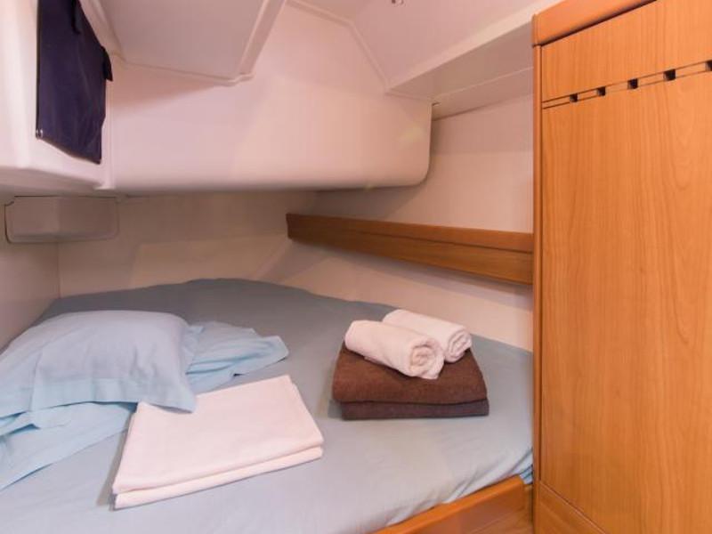 Book yachts online - sailboat - Harmony 47 - Sakatia - rent