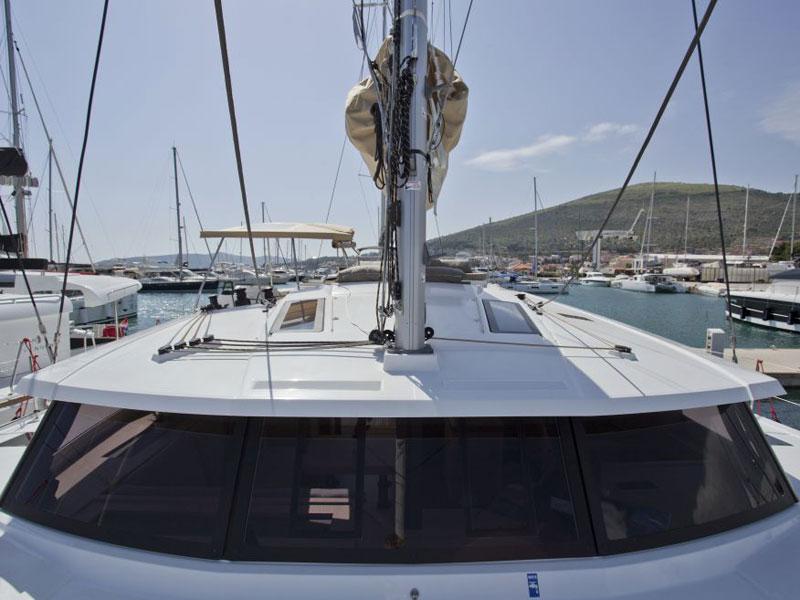 Book yachts online - catamaran - Saona 47 - Saga - rent