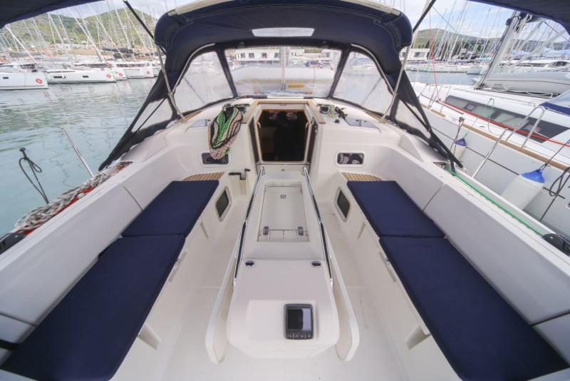 Book yachts online - sailboat - Sun Odyssey 469 - Pythagoras - rent