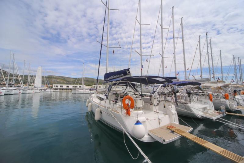 Book yachts online - sailboat - Sun Odyssey 469 - Pythagoras - rent