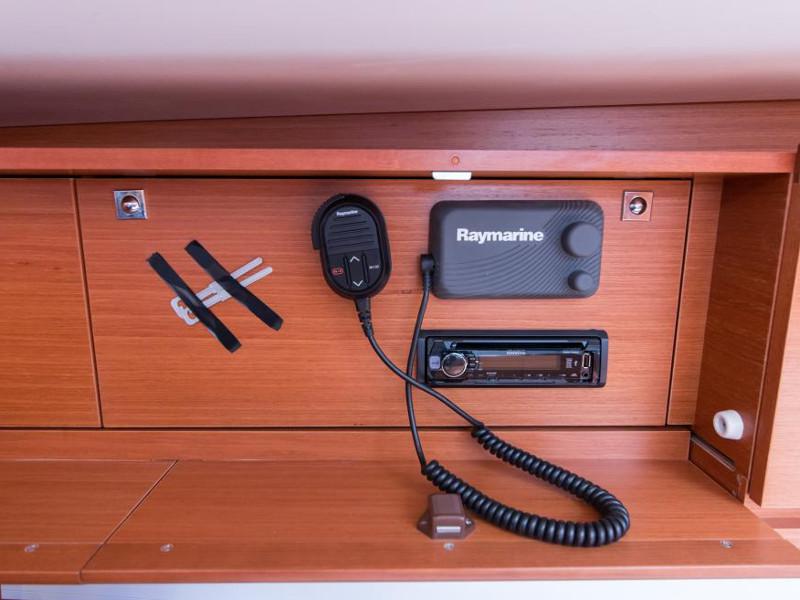 Book yachts online - sailboat - Dufour 460 Grand Large - Lucrece - rent