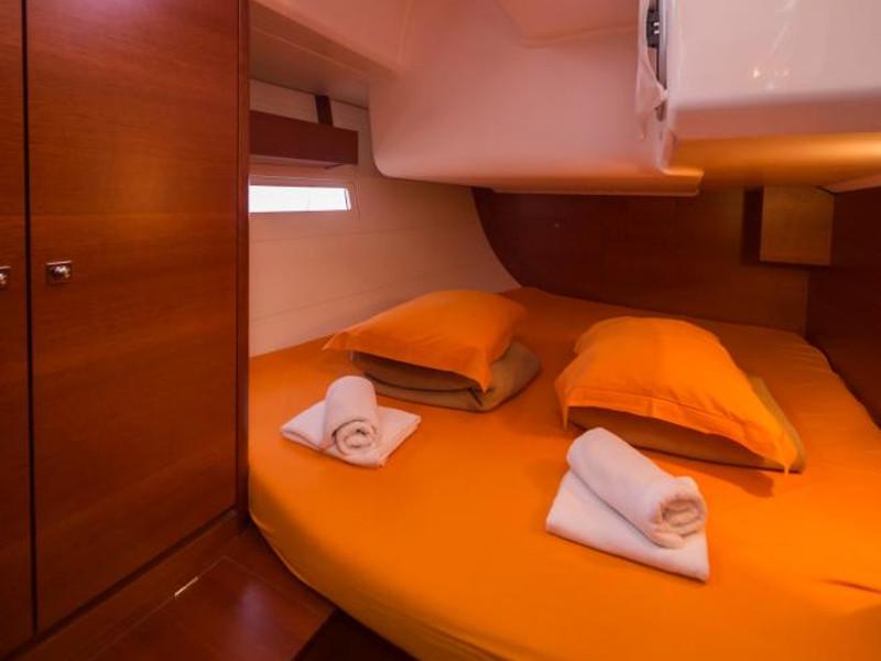 Book yachts online - sailboat - Dufour 410 Grand Large - Werther - rent