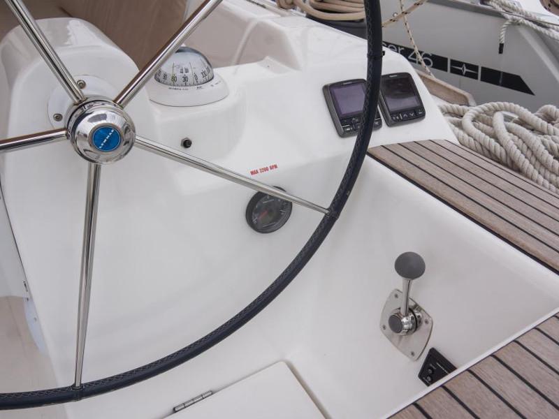 Book yachts online - sailboat - Dufour 410 Grand Large - Werther - rent