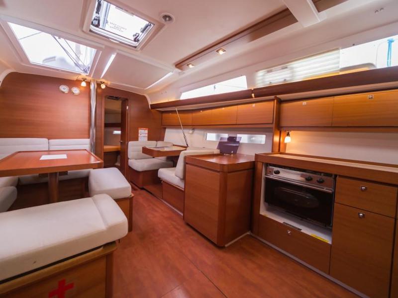 Book yachts online - sailboat - Dufour 410 Grand Large - Werther - rent