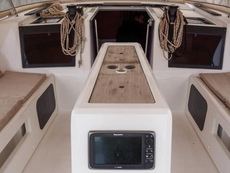 Book yachts online - sailboat - Dufour 410 Grand Large - Werther - rent