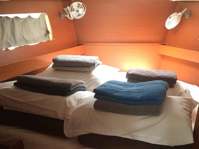 Book yachts online - sailboat - Oceanis 41.1 - Regor - rent