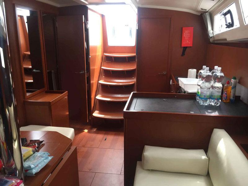 Book yachts online - sailboat - Oceanis 41.1 - Regor - rent