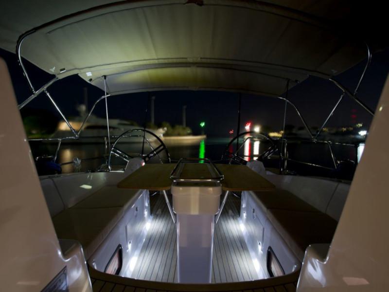 Book yachts online - sailboat - Elan Impression 45 - Skyfall - rent