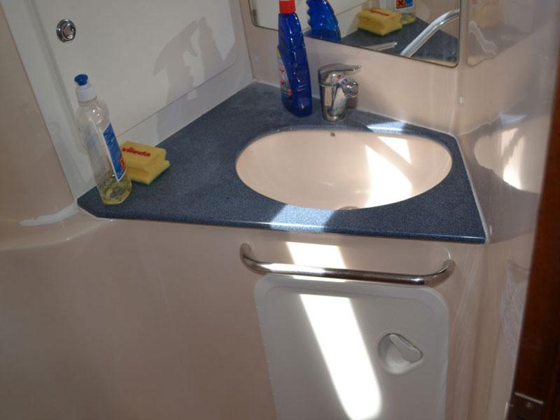 Book yachts online - sailboat - Bavaria 49 - Ivka I - rent