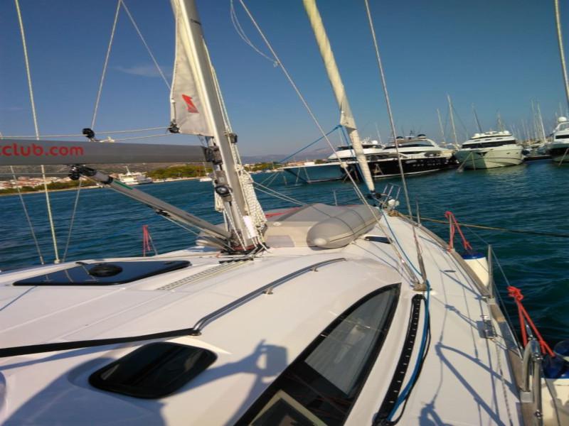 Book yachts online - sailboat - Elan Impression 45 - Merit - rent