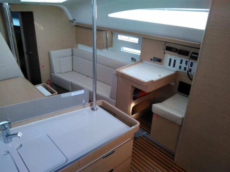 Book yachts online - sailboat - Elan Impression 45 - Merit - rent