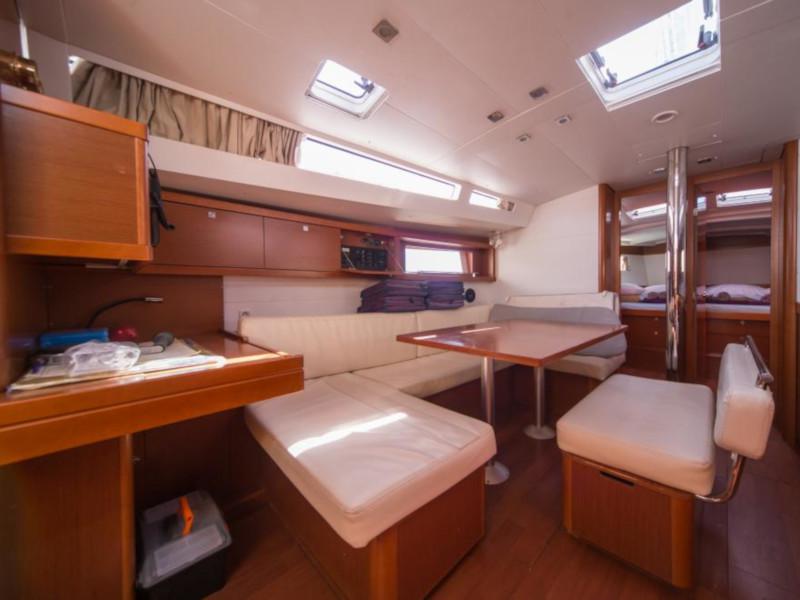 Book yachts online - sailboat - Oceanis 48 - Santorini - rent