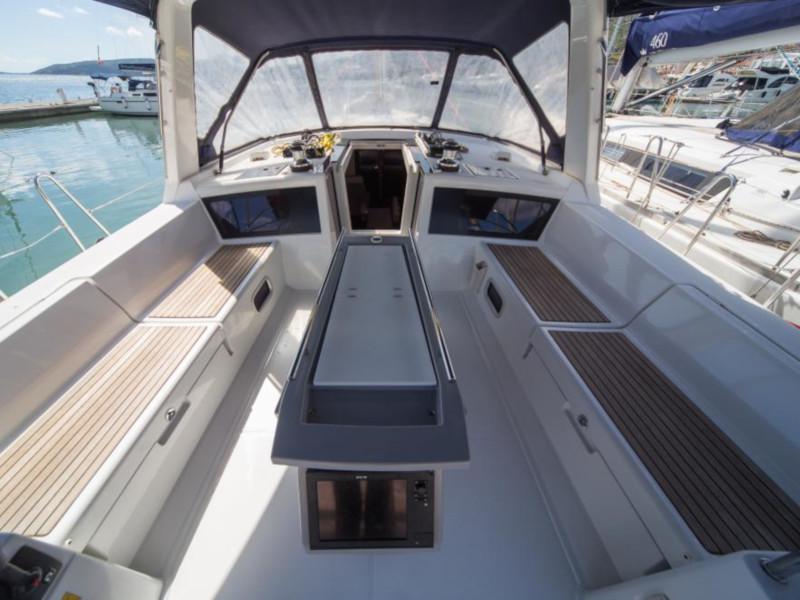 Book yachts online - sailboat - Oceanis 48 - Santorini - rent