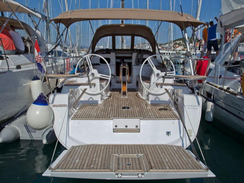 Book yachts online - sailboat - Elan Impression 40 - Majandra - rent