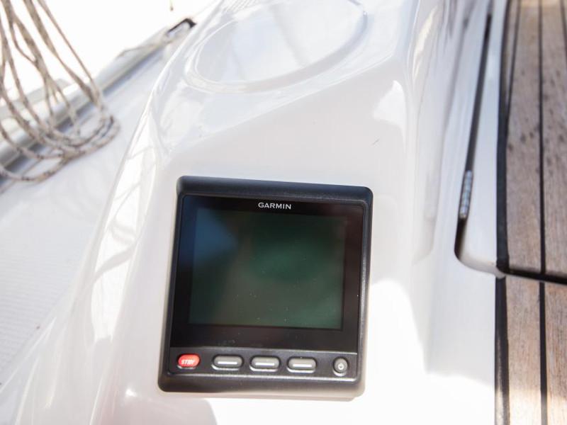 Book yachts online - sailboat - Bavaria Cruiser 33 (4) - Allori - rent