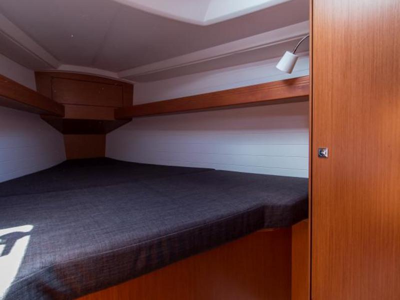 Book yachts online - sailboat - Bavaria Cruiser 33 (4) - Allori - rent