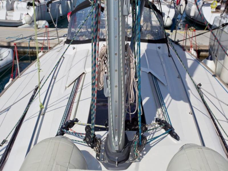 Book yachts online - sailboat - Salona 44 - Elva - rent