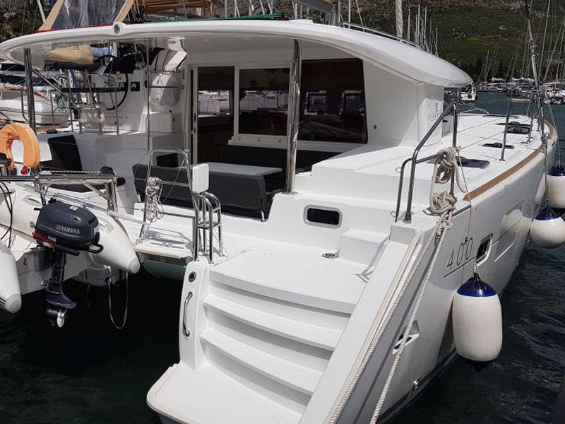 Book yachts online - catamaran - Lagoon 400 S2 - Platon - rent
