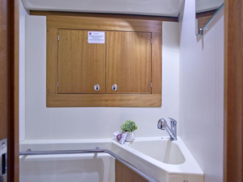 Book yachts online - sailboat - Elan 434 Impression - Hedda Gabler - rent