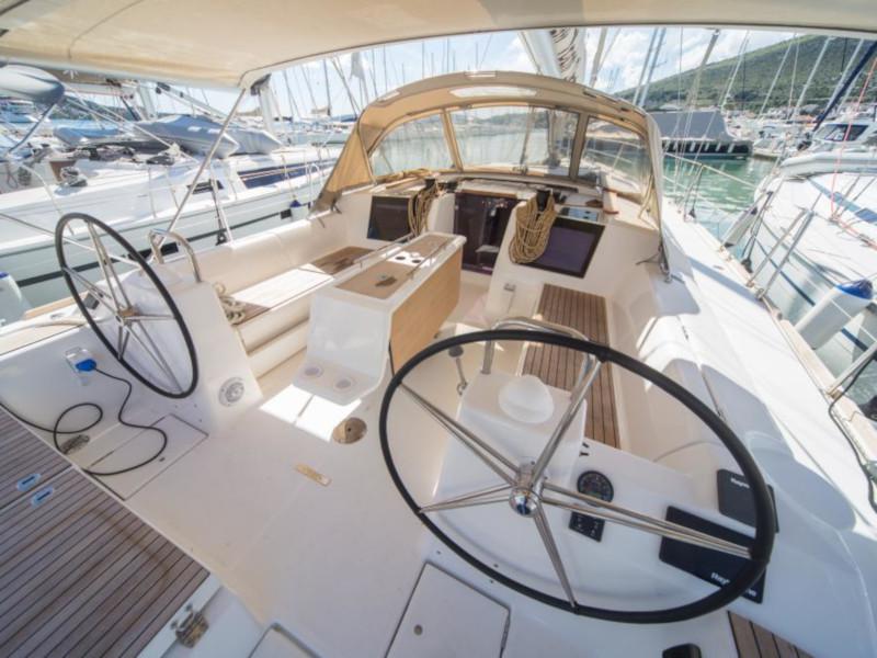Book yachts online - sailboat - Dufour 460 Grand Large - Lipsi - rent