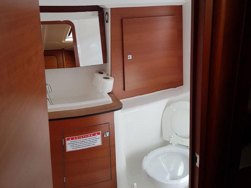 Book yachts online - sailboat - Dufour 382 Grand Large - Aristarchos - rent