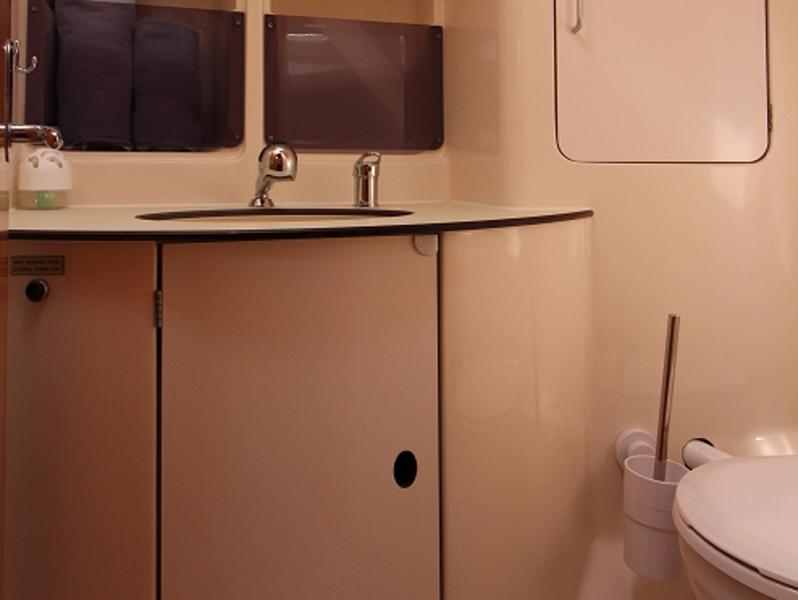 Book yachts online - sailboat - Gib Sea 43 - AMUN RE - rent