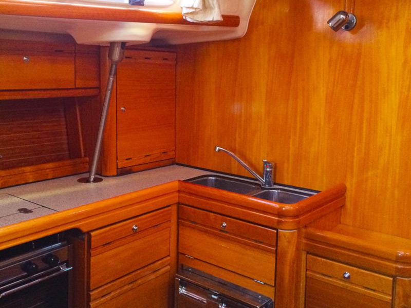 Book yachts online - sailboat - Bavaria 46 - Ottavia - rent