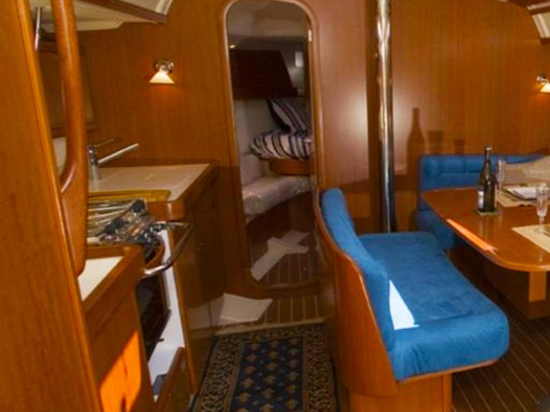Book yachts online - sailboat - Dufour 425 - Franca - rent