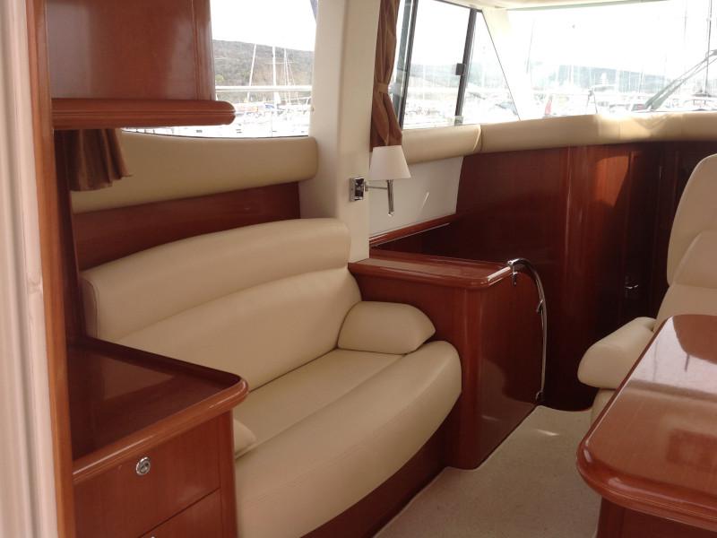 Book yachts online - motorboat - Prestige 36 Fly - Fortuna - rent