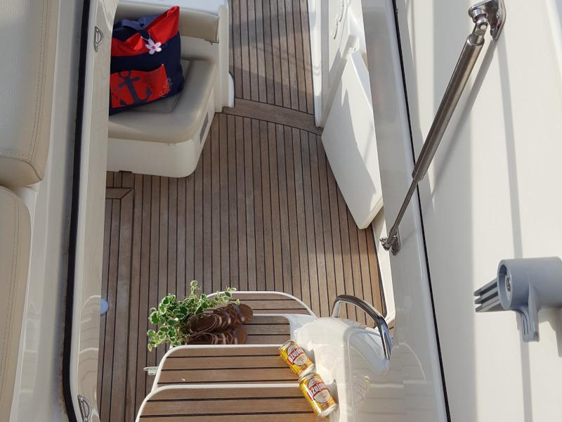Book yachts online - motorboat - Prestige 36 Fly - Fortuna - rent
