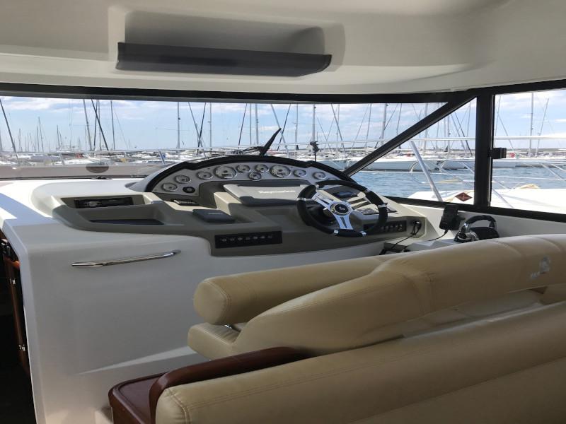 Book yachts online - motorboat - Antares 42 Fly - Santin - rent