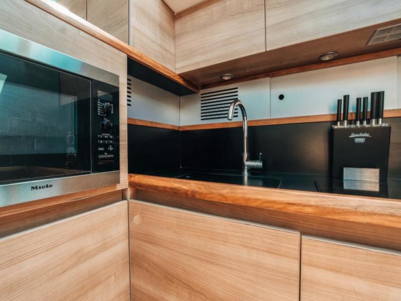 Book yachts online - motorboat - Sealine F 450 - Shuron - rent