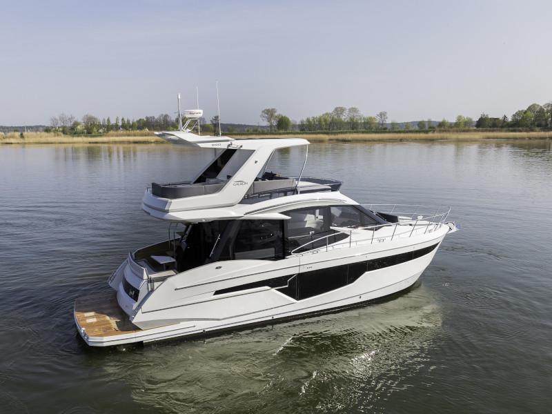 Book yachts online - motorboat - Galeon 500 Fly - Barbara - rent